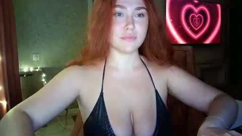 LolaaMint  online show from July 30, 9:10 pm