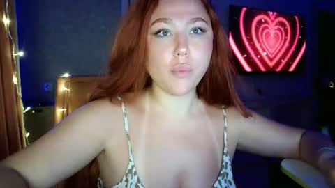 LolaaMint  online show from August 18, 2:01 pm