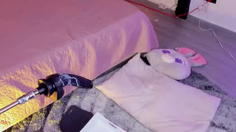 Lola Angel online show from August 8, 12:54 am