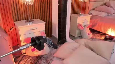 Lola Angel online show from August 14, 8:34 pm