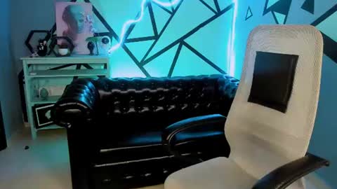 lolaasmus online show from August 14, 10:41 am