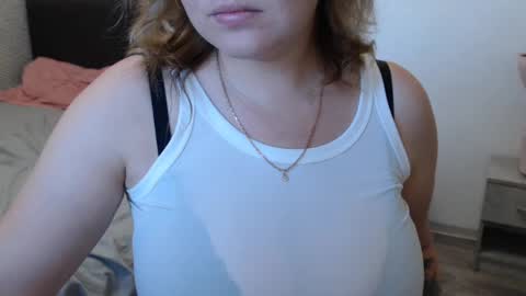 kiss online show from August 9, 8:37 am
