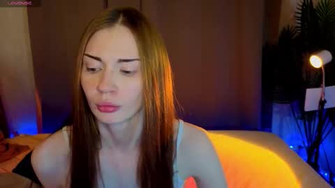Lola online show from March 26, 12:42 pm