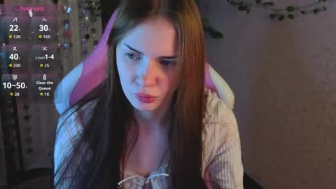 Lola online show from March 29, 9:33 pm