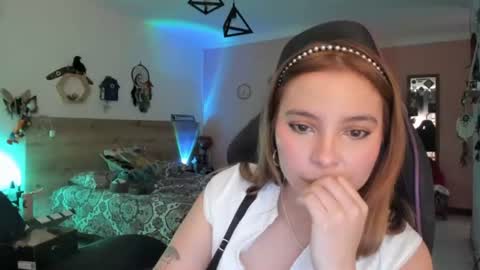 Lola doll online show from August 12, 6:32 pm