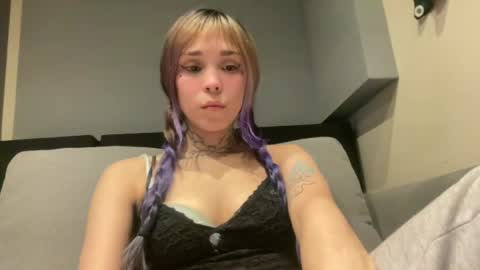 lole online show from August 14, 3:54 am