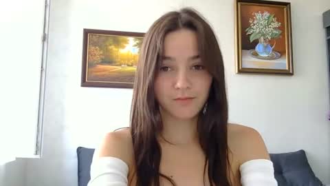 lole_di online show from August 8, 3:12 pm