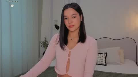 lolly_turner online show from August 13, 3:31 am