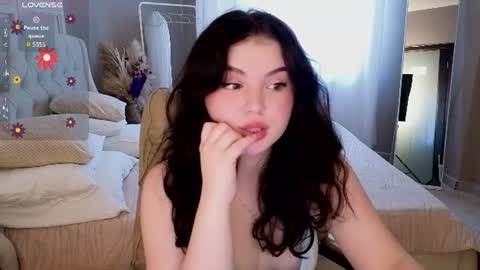 lollyy_pop online show from August 13, 1:52 am