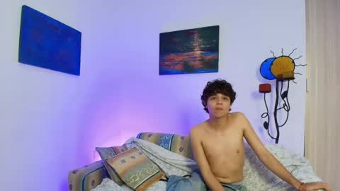 lolosexxlove online show from July 31, 3:57 am