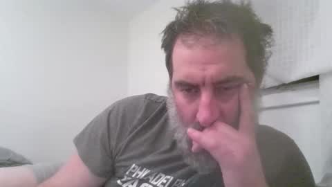 THE SEXIEST MAN ALIVE online show from May 1, 3:32 am