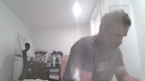 THE SEXIEST MAN ALIVE online show from May 10, 2:47 am