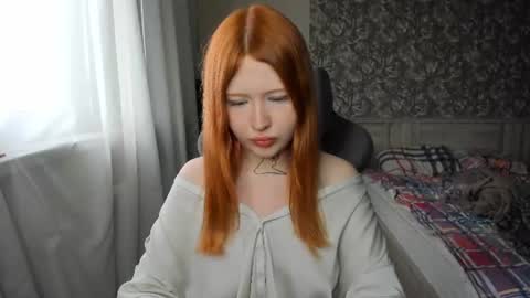 lona online show from July 25, 1:59 pm