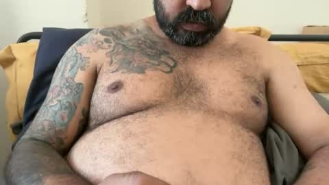 london_lad_101 online show from July 12, 9:37 am