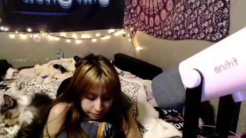 londonray online show from August 8, 1:49 am