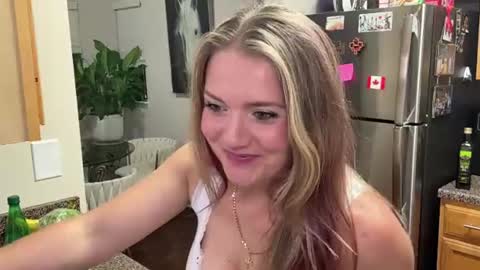 Alyona online show from August 13, 3:42 am