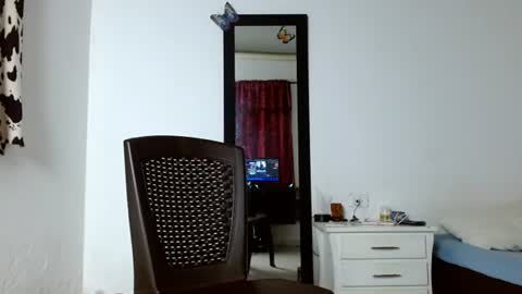 lonelydick2002 online show from July 29, 6:42 am
