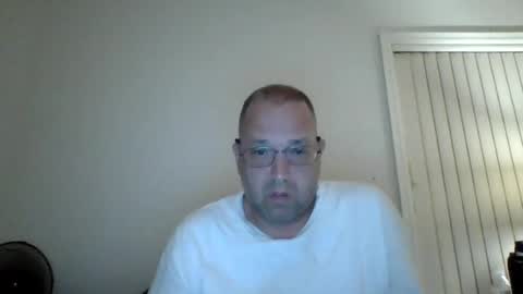 Lonely Man online show from June 27, 8:50 am