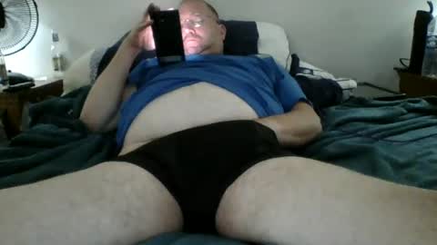 Lonely Man online show from August 7, 3:06 am