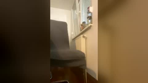 Long boy  online show from June 14, 10:01 am