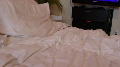 Cutenurse91 online show from July 12, 1:28 pm