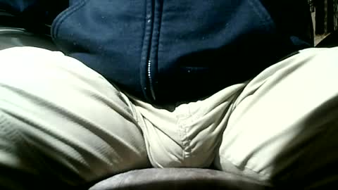 Longthickveiny69 online show from August 12, 12:57 am