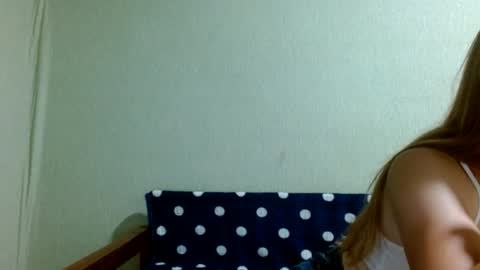 lora879 online show from July 21, 9:17 pm