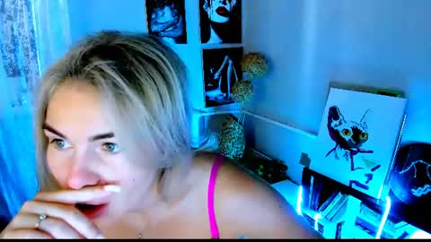 Lora online show from July 14, 3:44 am