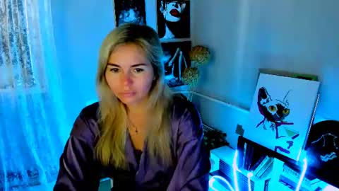 Lora online show from July 16, 3:40 am
