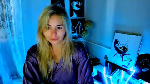 Lora online show from July 22, 3:53 am