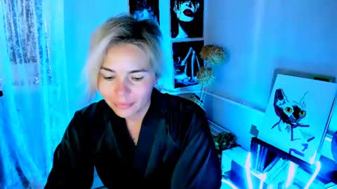 Lora online show from August 5, 3:48 am