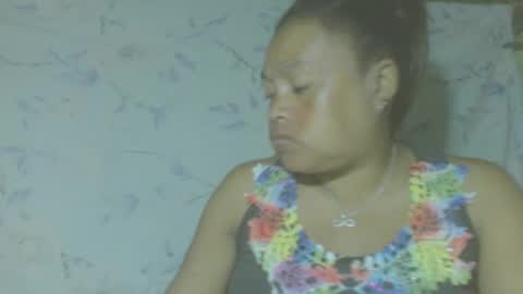 LorahVane online show from August 5, 1:53 pm