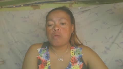 LorahVane online show from August 12, 8:49 am