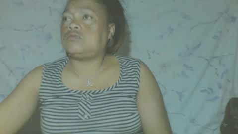 LorahVane online show from August 12, 1:35 pm