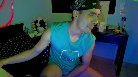 Apolo online show from May 15, 7:36 pm
