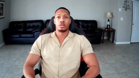 lordlanel online show from August 6, 9:14 pm