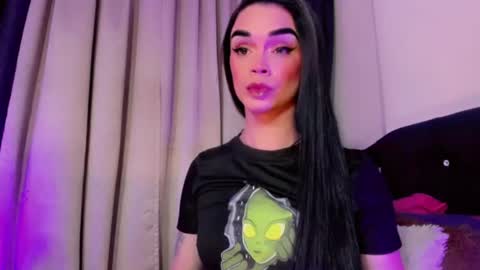 lesly lorena online show from July 26, 3:11 am