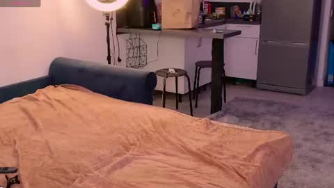 Lorenzia online show from August 10, 5:42 am