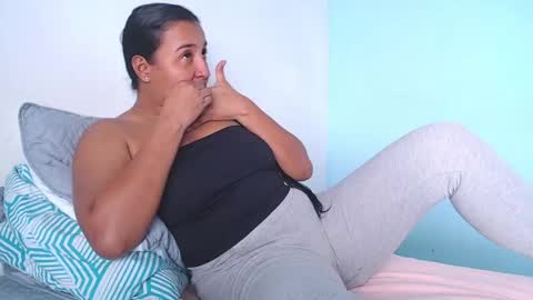 Loretta Gomez online show from June 1, 7:17 pm