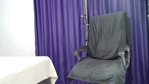 Lorette online show from July 9, 11:32 pm