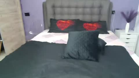 Lorette online show from August 9, 10:44 pm