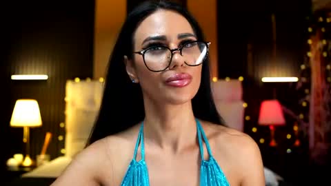 LoretteLorena  Sarah online show from August 6, 10:25 am