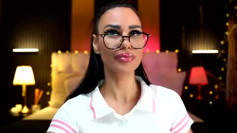 LoretteLorena  Sarah online show from August 7, 4:01 am