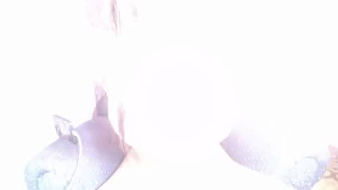 lorexxw online show from July 9, 12:15 am