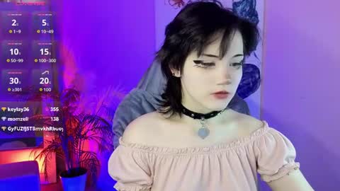 Alice online show from August 8, 3:56 pm
