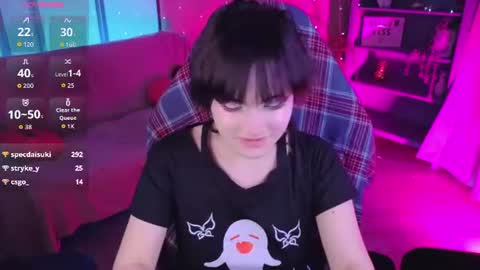 Alice online show from August 11, 7:38 pm