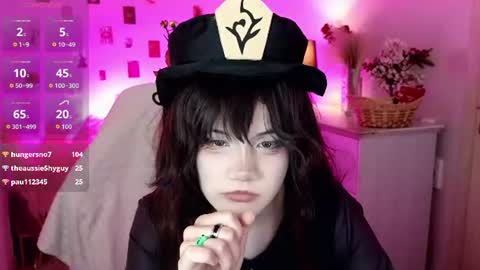Alice online show from August 12, 5:26 pm