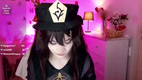 Alice online show from August 12, 6:32 pm