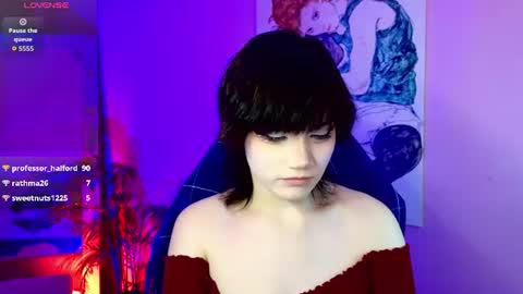 Alice online show from August 14, 6:33 pm