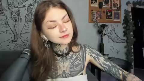 lostallice online show from June 30, 5:19 am
